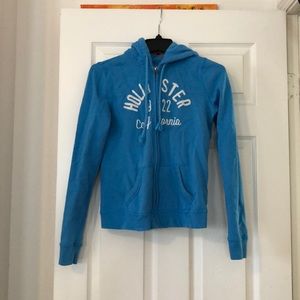 Hollister sweater